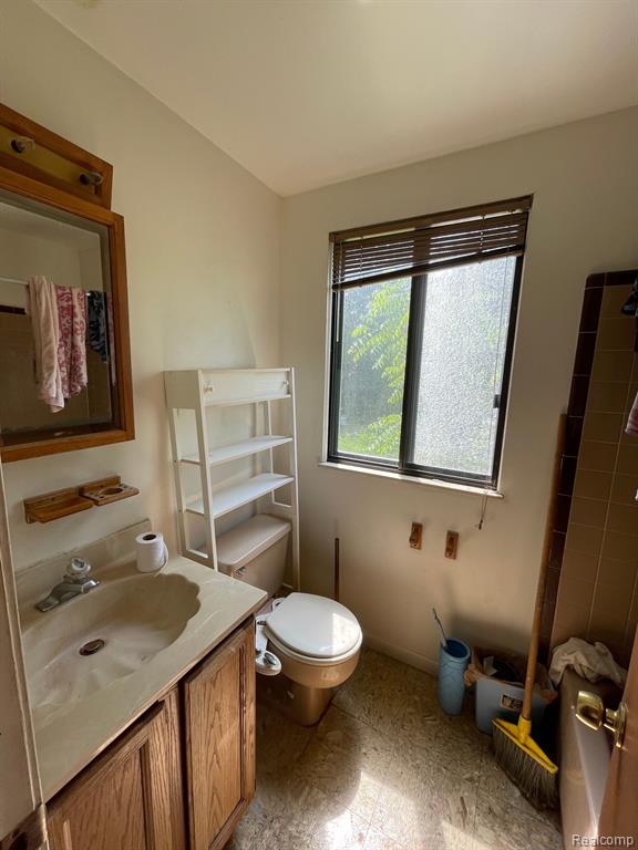 29721 Farmington Road Farmington Hills, MI 48331 - Photo 18 of 40