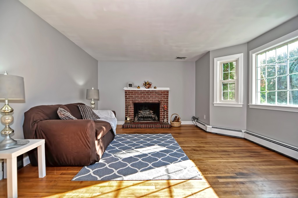33 Ash Road Norwood, MA 02062 - Photo 3 of 19 Gallery Image 3