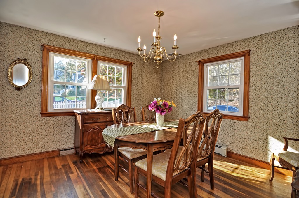 33 Ash Road Norwood, MA 02062 - Photo 5 of 19 Gallery Image 5