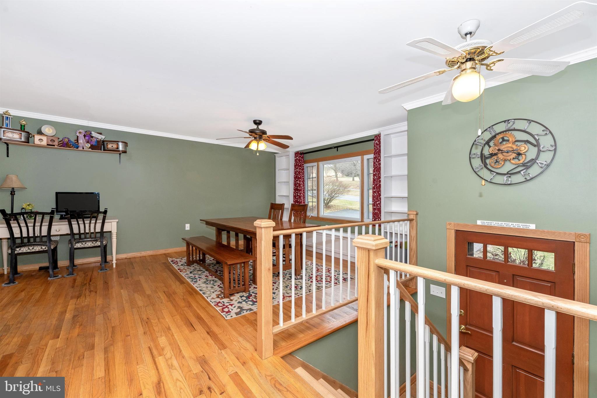 6541 South Clifton Road Frederick, MD 21703 - Photo 3 of 50 Foyer