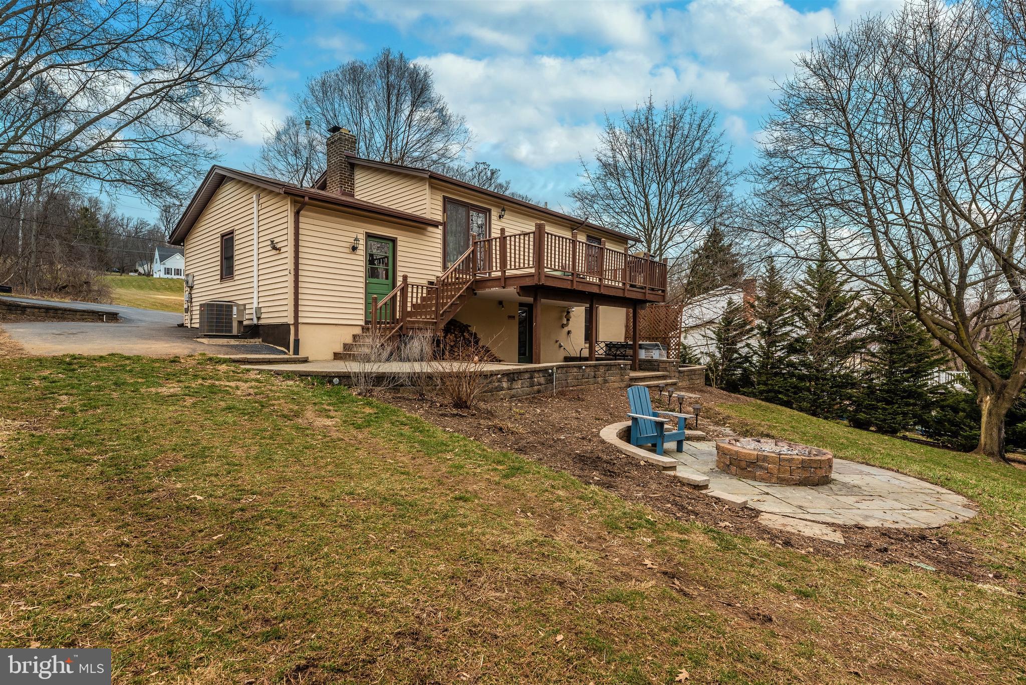 6541 South Clifton Road Frederick, MD 21703 - Photo 30 of 50 Rear view