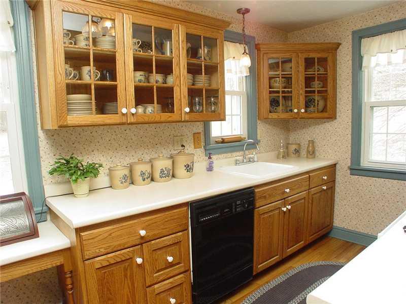 Kitchen. 
