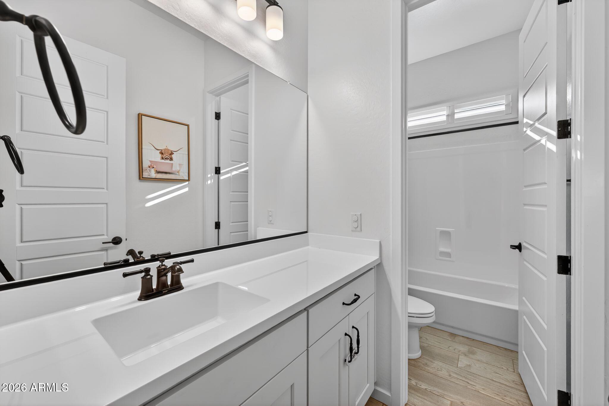 8146 East June Street Mesa, AZ 85207 - Photo 23 of 34 Guest Bath
