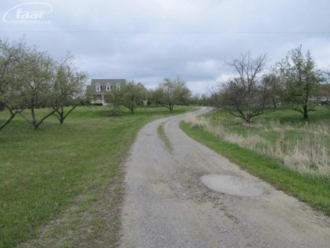 8107 Henderson Road Goodrich, MI 48438 - Photo 2 of 51 20265545-1.JPG