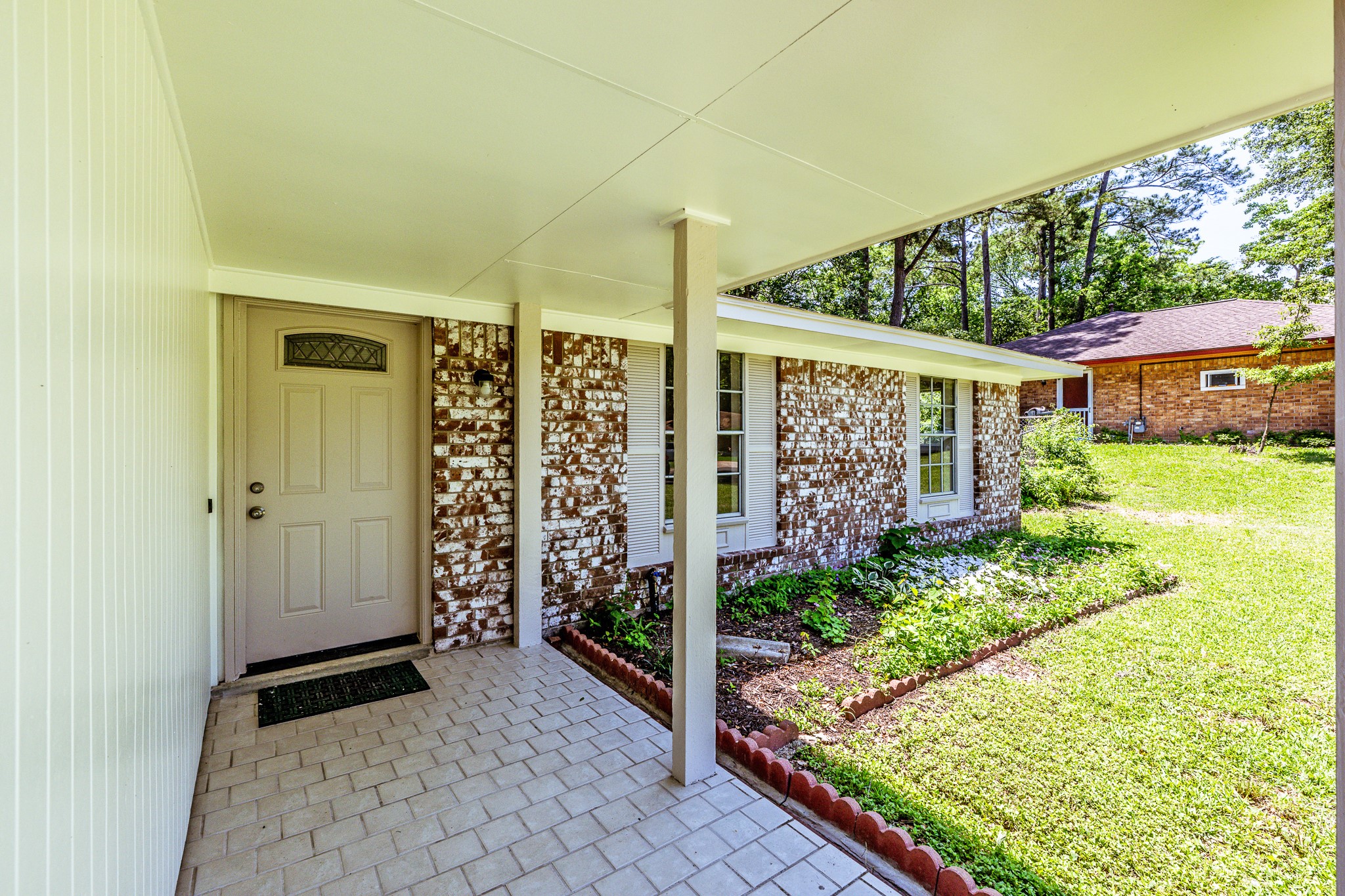 2615 Chimney Rock Road Huntsville, TX 77320 - Photo 4 of 46