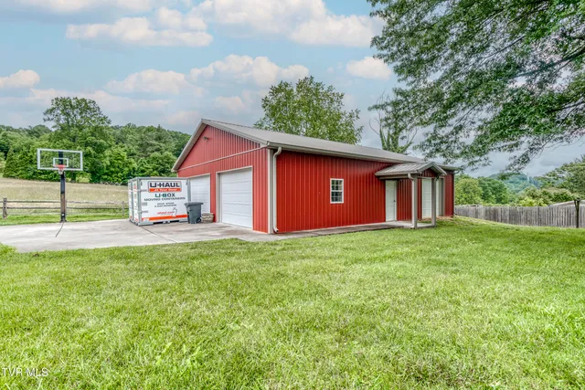 $799,900 | 22319 Campground Road, Bristol, VA 24202