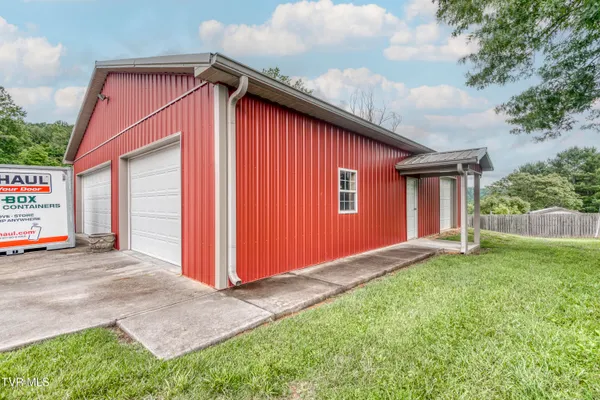 $799,900 | 22319 Campground Road, Bristol, VA 24202