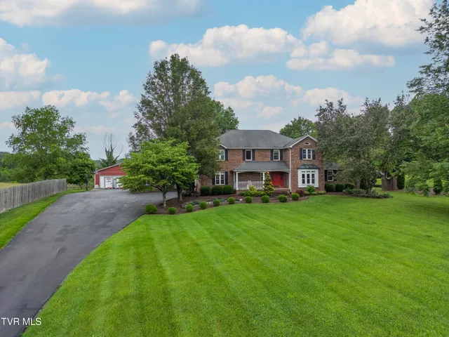 $799,900 | 22319 Campground Road, Bristol, VA 24202