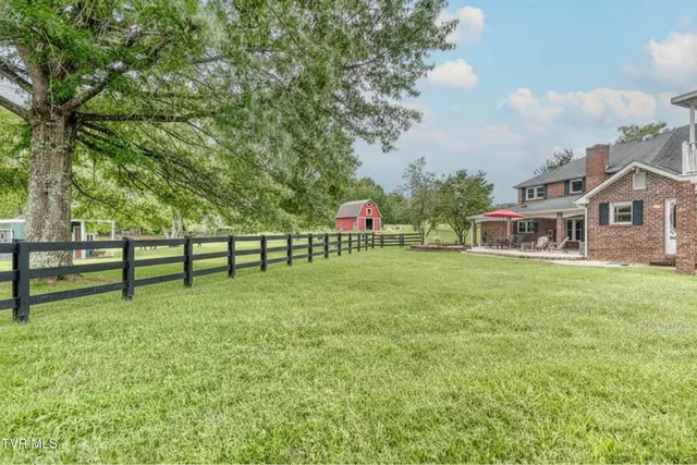 $799,900 | 22319 Campground Road, Bristol, VA 24202