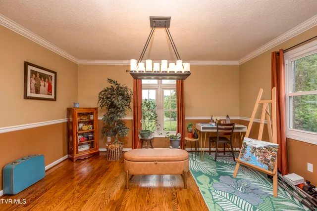 $799,900 | 22319 Campground Road, Bristol, VA 24202