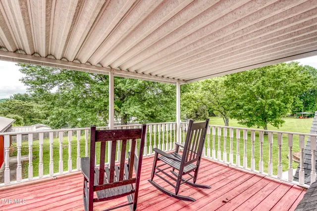 $799,900 | 22319 Campground Road, Bristol, VA 24202