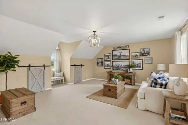 $799,900 | 22319 Campground Road, Bristol, VA 24202