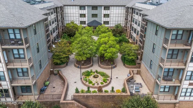 $540,500 | 445 West Blount Avenue, Unit 428, Knoxville, TN 37920