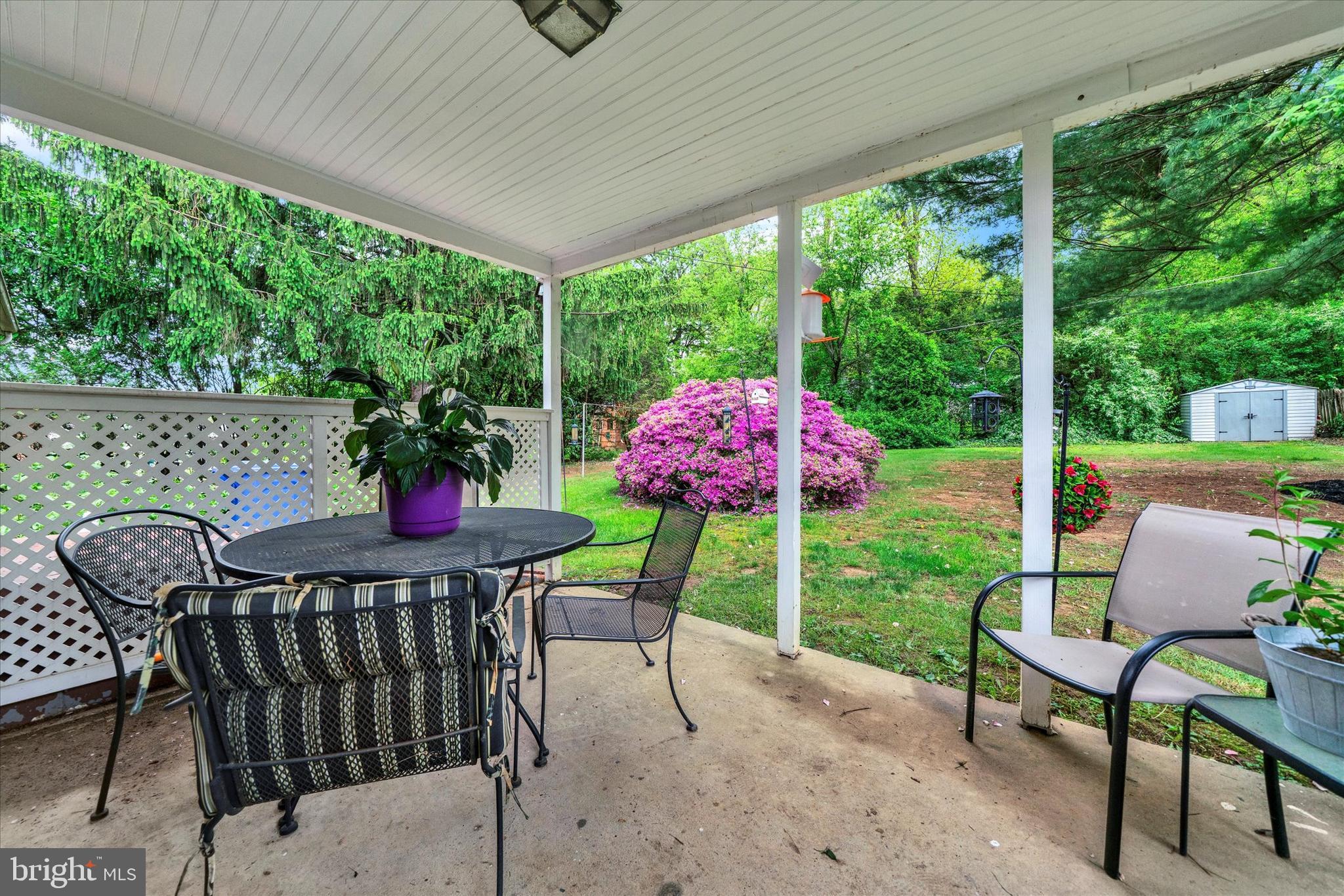 77 Woodland Road Reading, PA 19610 - Photo 28 of 32 Patio
