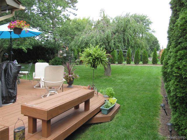 3056 Rolling Green Circle South Rochester Hills, MI 48309 - Photo 24 of 28