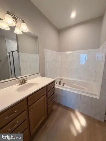 $3,195 | 4006 4th Street, North Beach, MD 20714