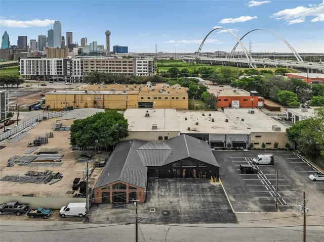 $5,745 | 2330 Langford Street, Dallas, TX 75208