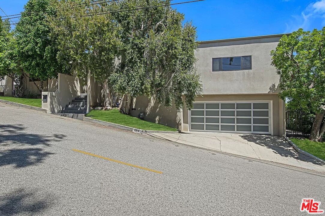 1314 North Tigertail Road Los Angeles, CA 90049 - Photo 1 of 3 Gallery Image 1