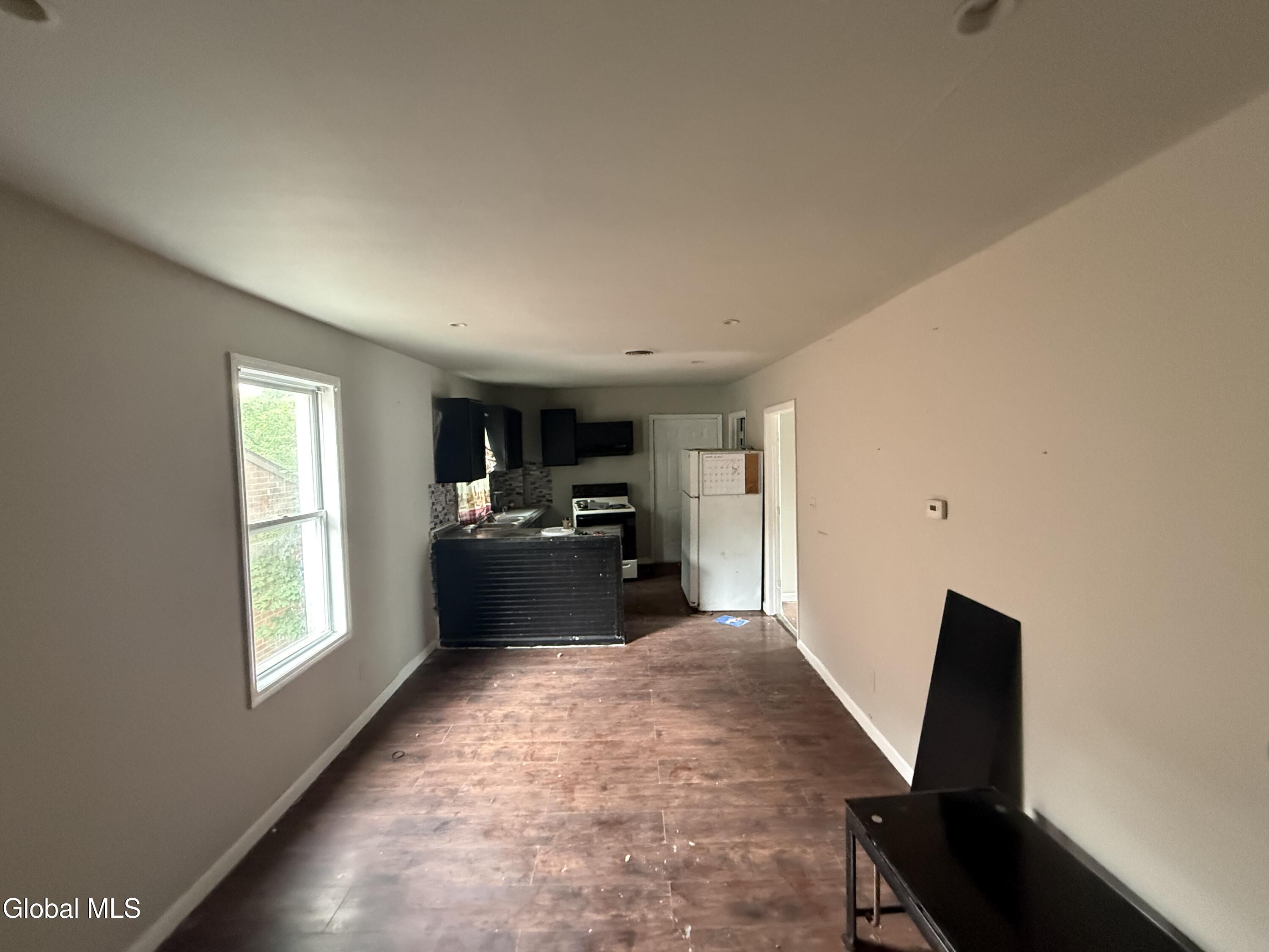 1453 1st Street Rensselaer, NY 12144 - Photo 3 of 29 IMG_5538