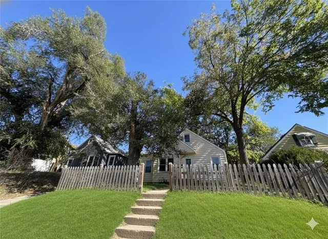 $145,000 | 445 North Quincy Avenue, Kansas City, MO 64123