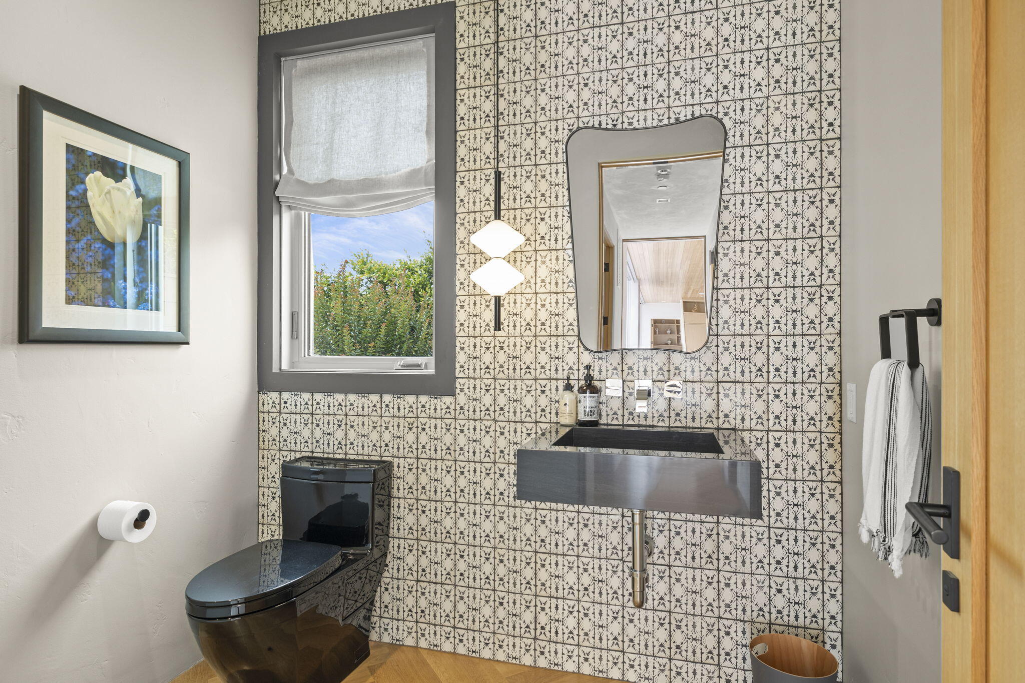 1843 Hillcrest Drive Ventura, CA 93001 - Photo 42 of 87 68-web-or-mls-UpmarketMedia-1843Hill-15