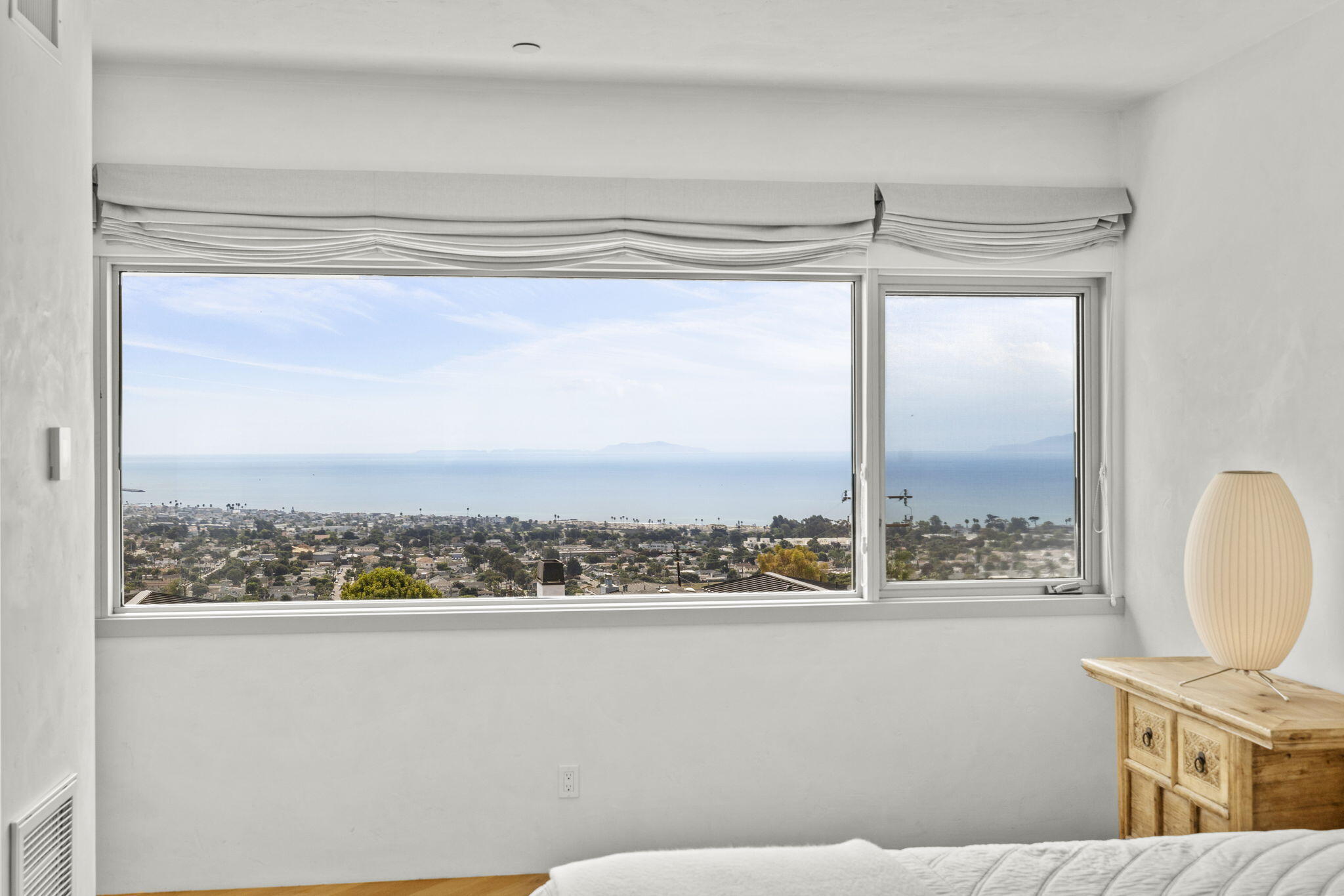 1843 Hillcrest Drive Ventura, CA 93001 - Photo 52 of 87 80-web-or-mls-UpmarketMedia-1843Hill-51