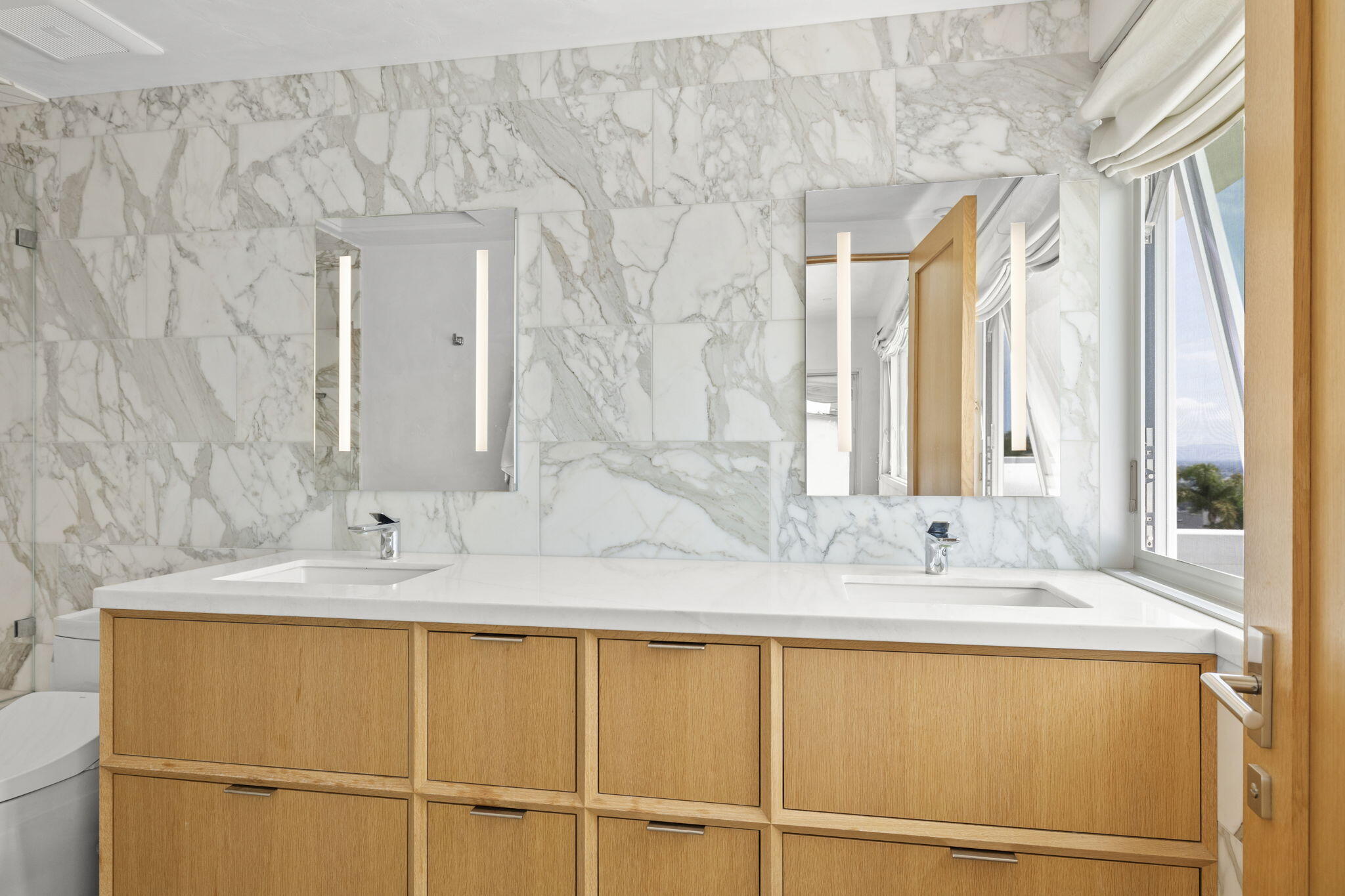 1843 Hillcrest Drive Ventura, CA 93001 - Photo 58 of 87 90-web-or-mls-UpmarketMedia-1843Hill-81