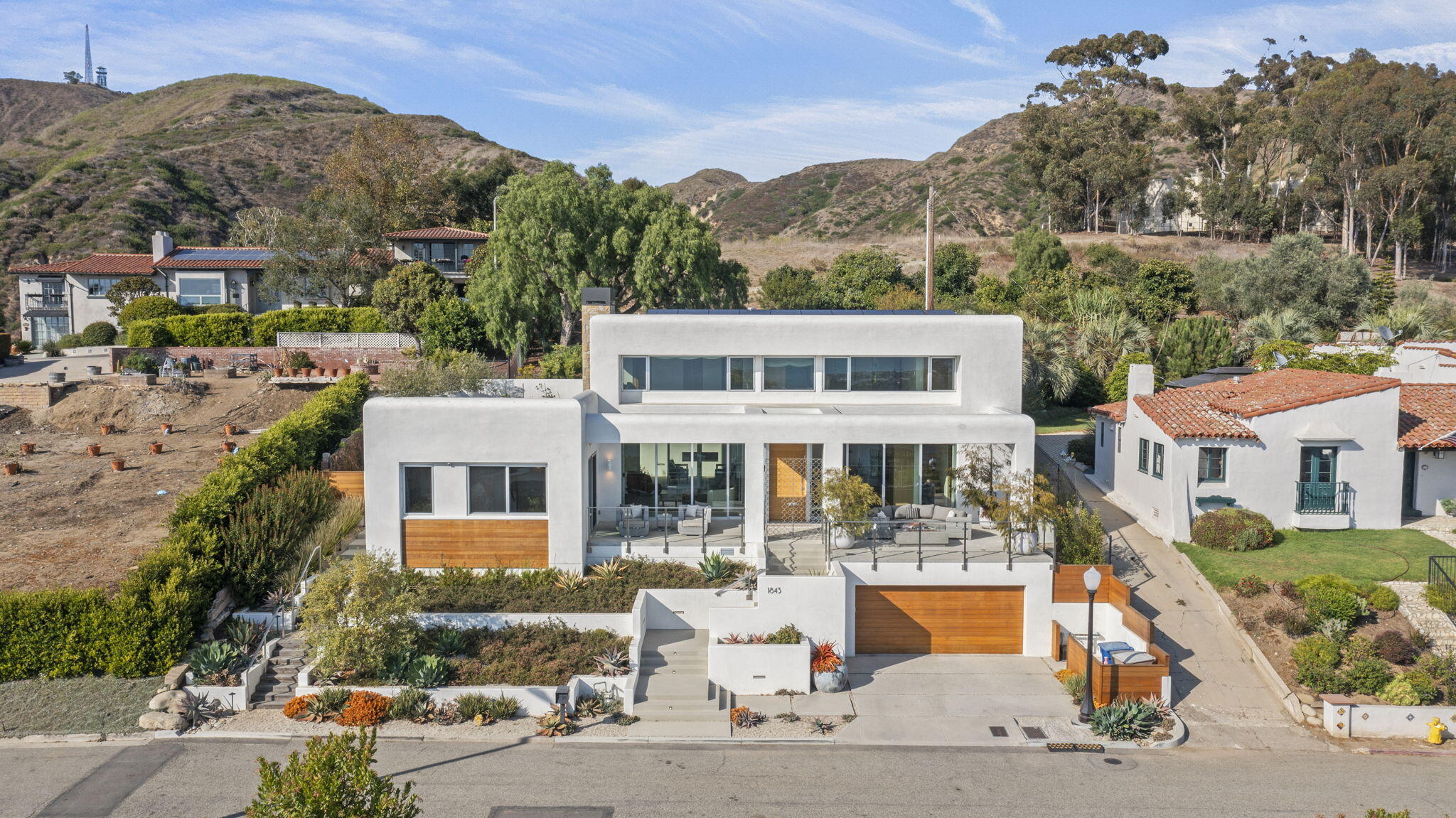 1843 Hillcrest Drive Ventura, CA 93001 - Photo 73 of 87 116-web-or-mls-UpmarketMedia-1843Hill--a