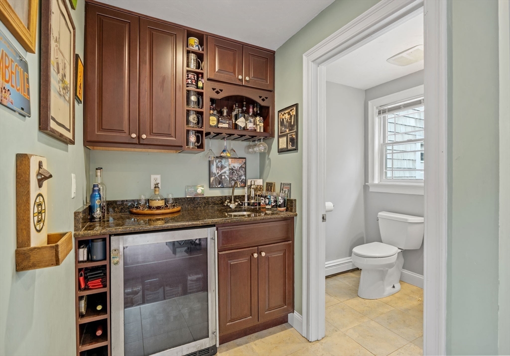 35 Raymond Road Plymouth, MA 02360 - Photo 16 of 42