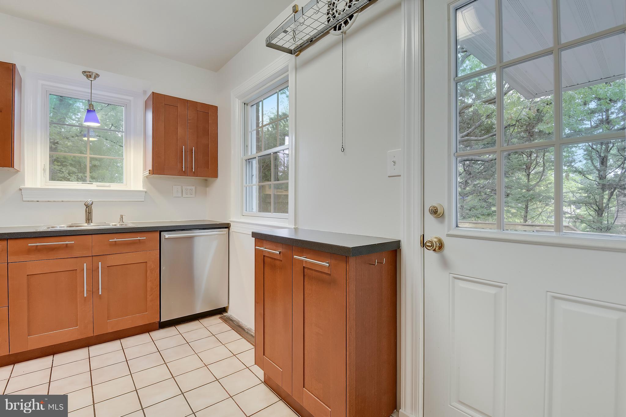 714 Pershing Drive Silver Spring, MD 20910 - Photo 13 of 30 Kitchen