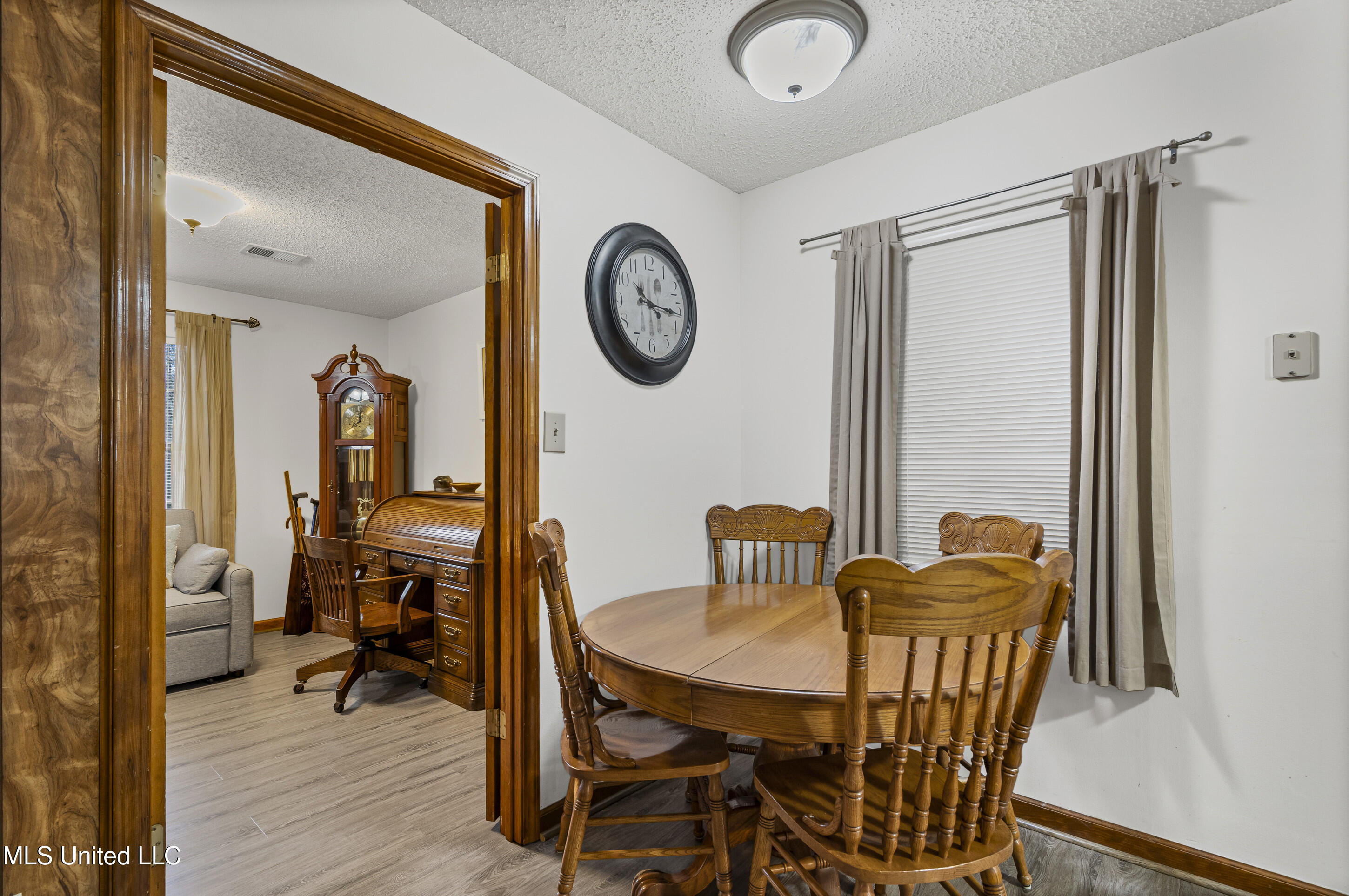 3165 Star Landing Road Nesbit, MS 38651 - Photo 13 of 33 Dining Area