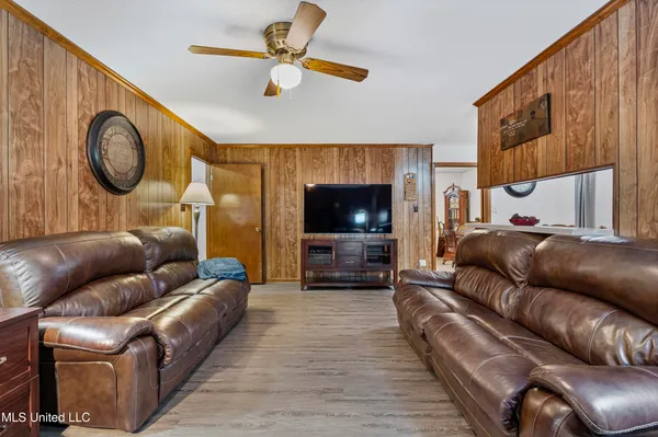 $279,900 | 3165 Star Landing Road, Nesbit, MS 38651