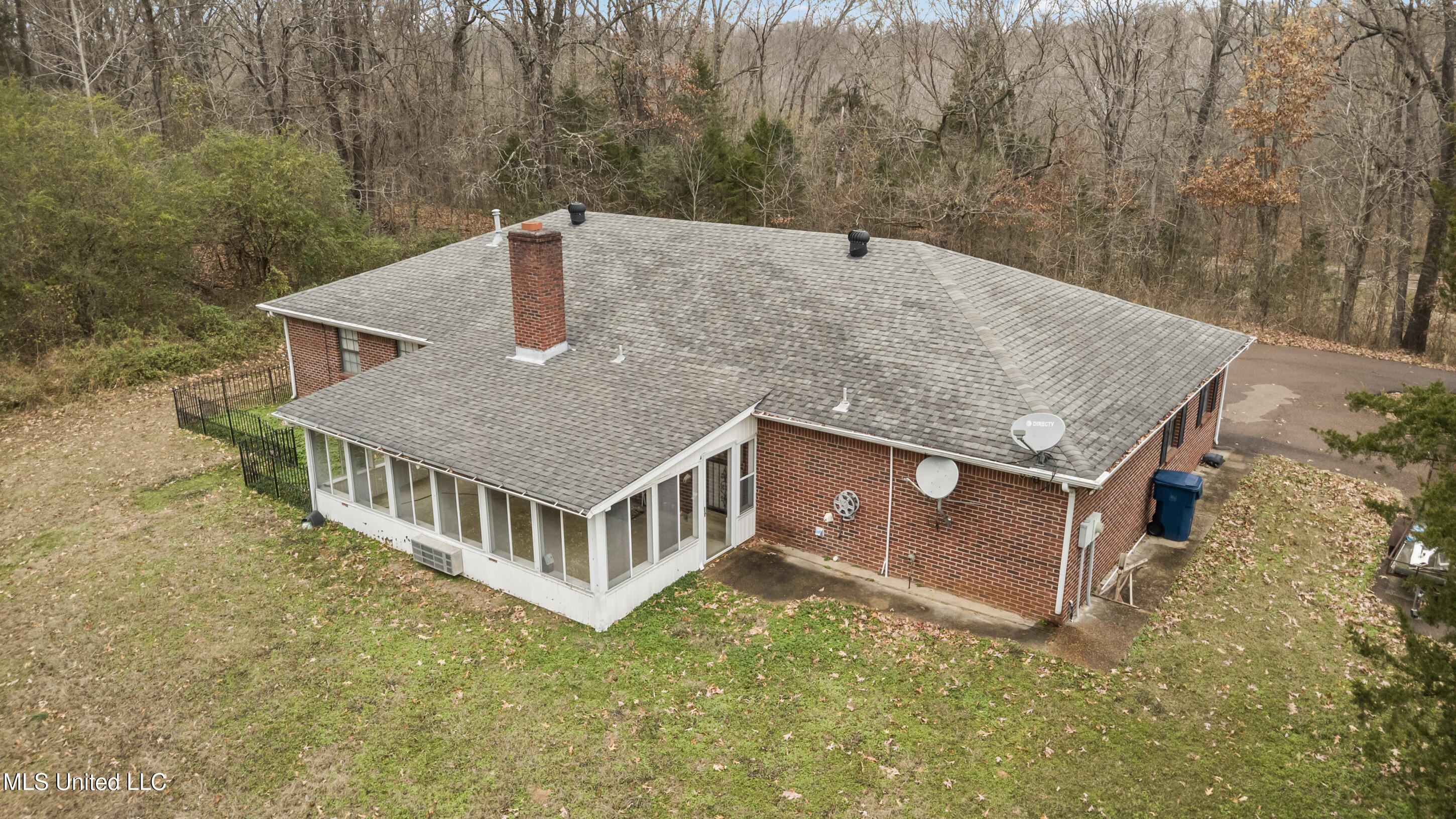 3165 Star Landing Road Nesbit, MS 38651 - Photo 9 of 33 Back of Home