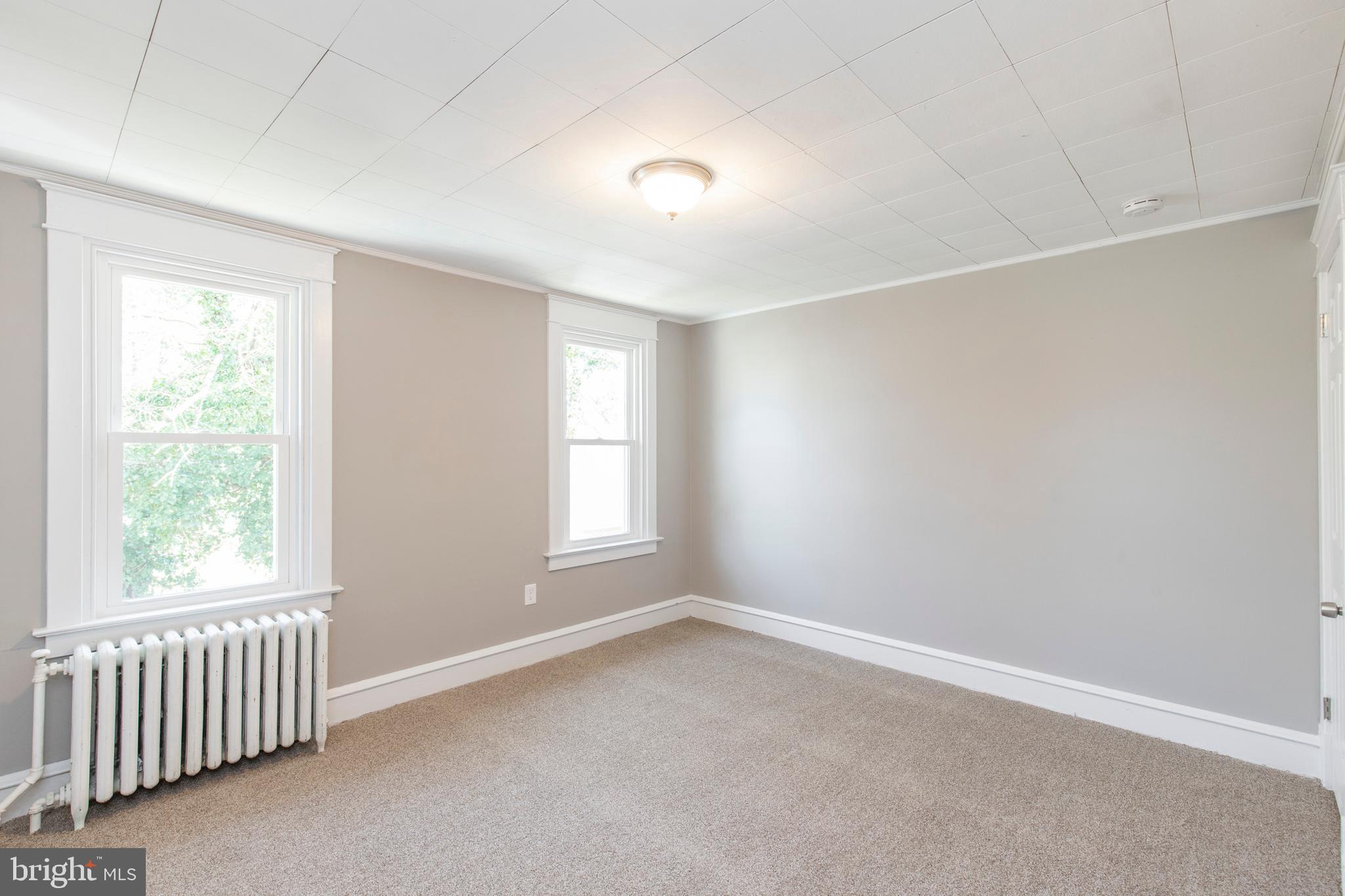 179 East Avon Road Brookhaven, PA 19015 - Photo 11 of 16 Gallery Image 11