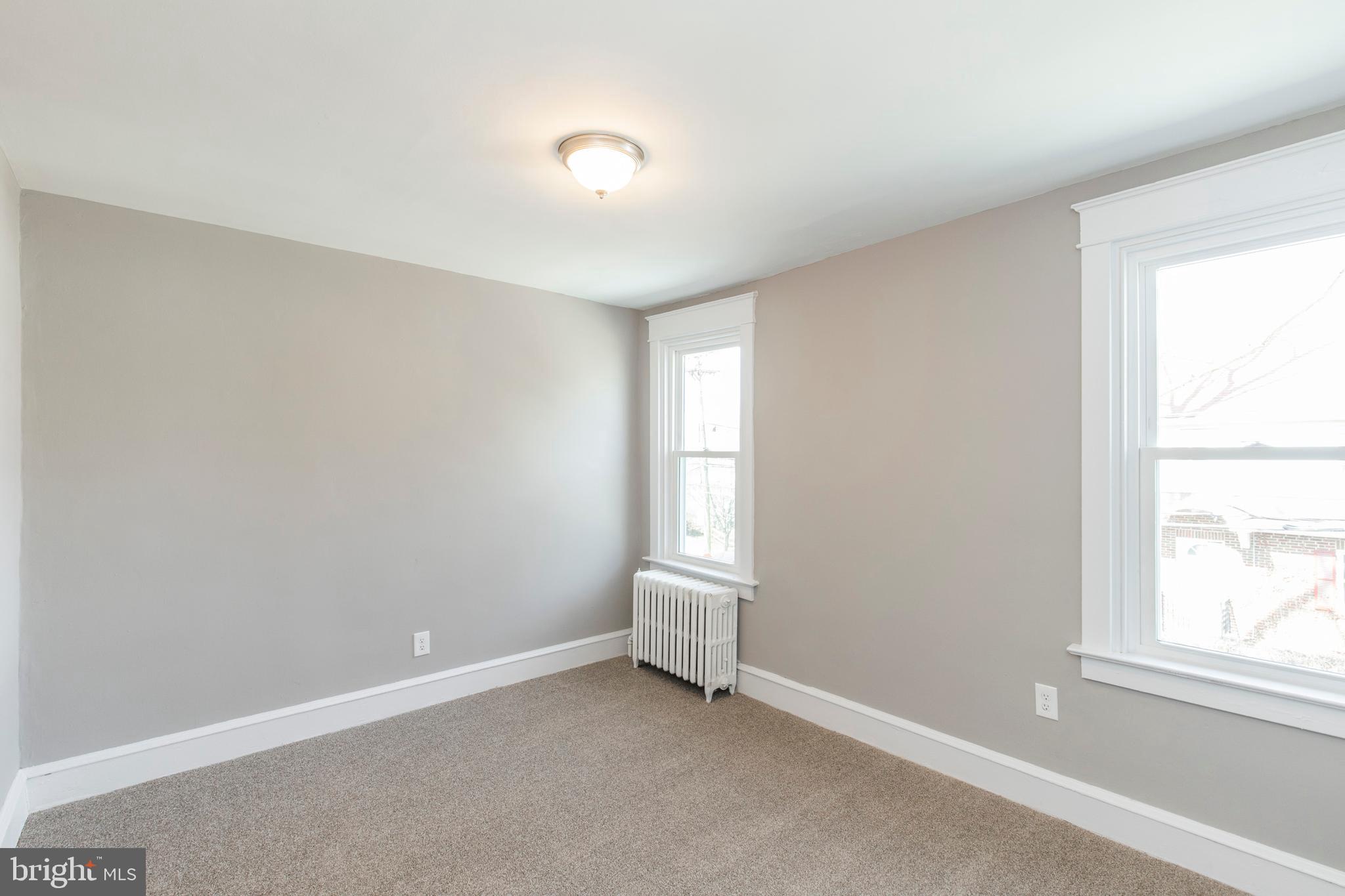 179 East Avon Road Brookhaven, PA 19015 - Photo 12 of 16 Gallery Image 12
