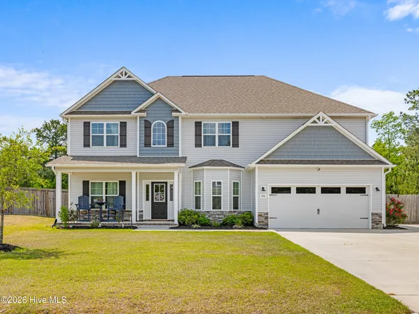 $525,000 | 702 Peyton's Lake Lane, Hubert, NC 28539