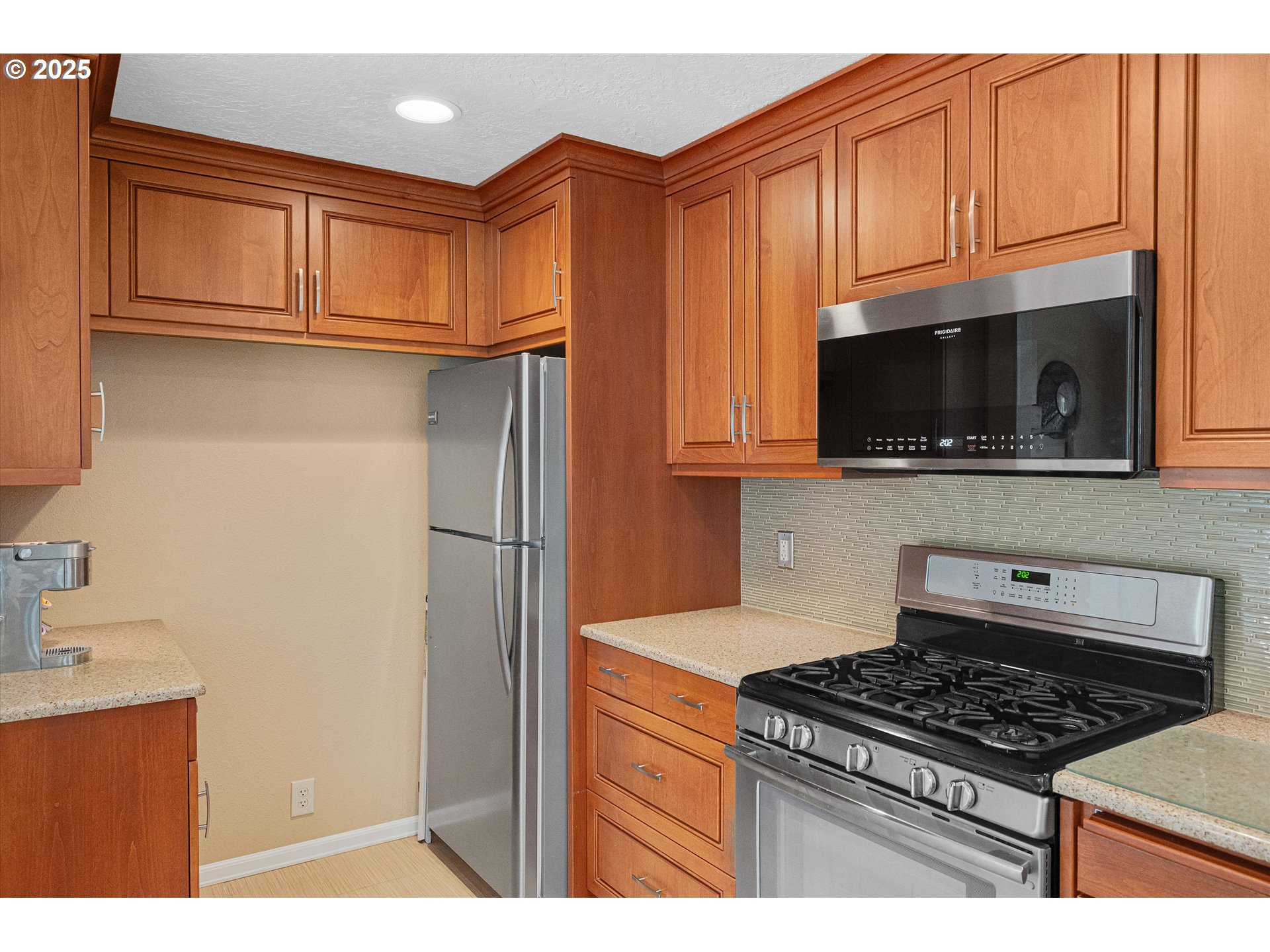 1010 Well Street Silverton, OR 97381 - Photo 20 of 43