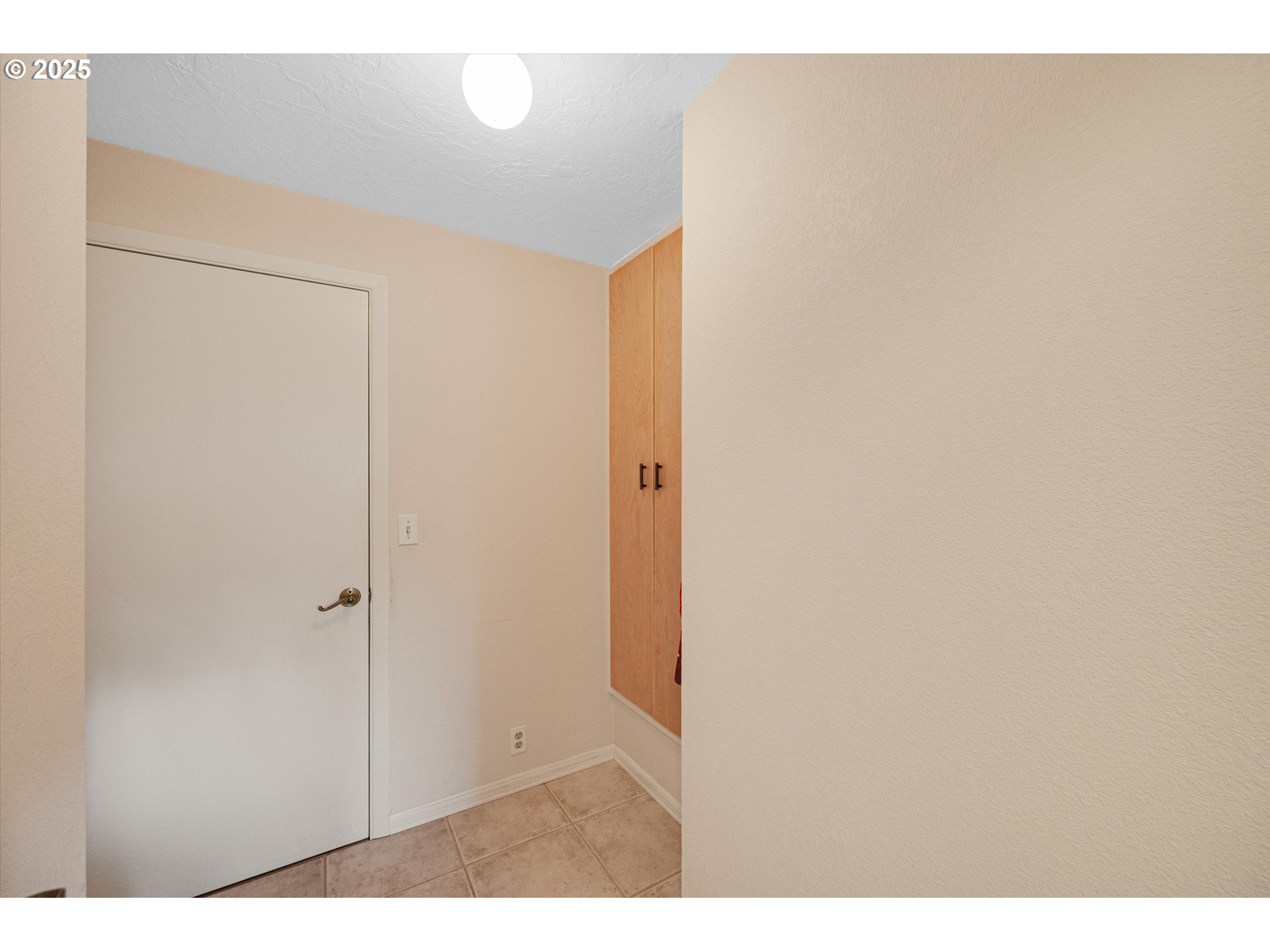 1010 Well Street Silverton, OR 97381 - Photo 21 of 43