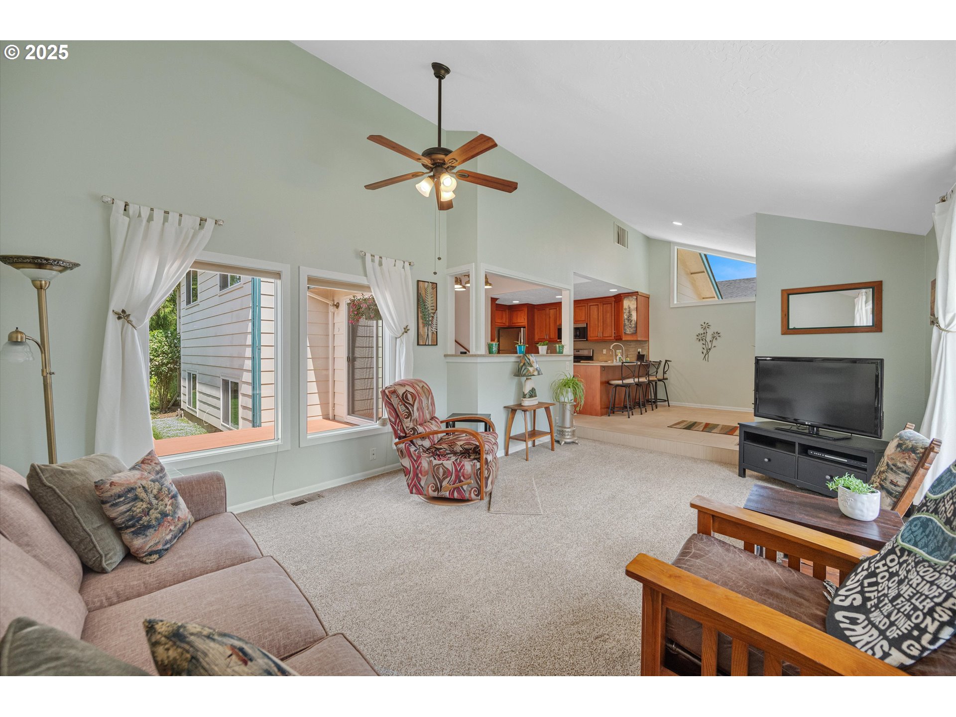 1010 Well Street Silverton, OR 97381 - Photo 10 of 43