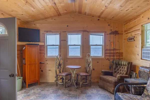 $499,000 | 2507 Susan Island, International Falls, MN 56649