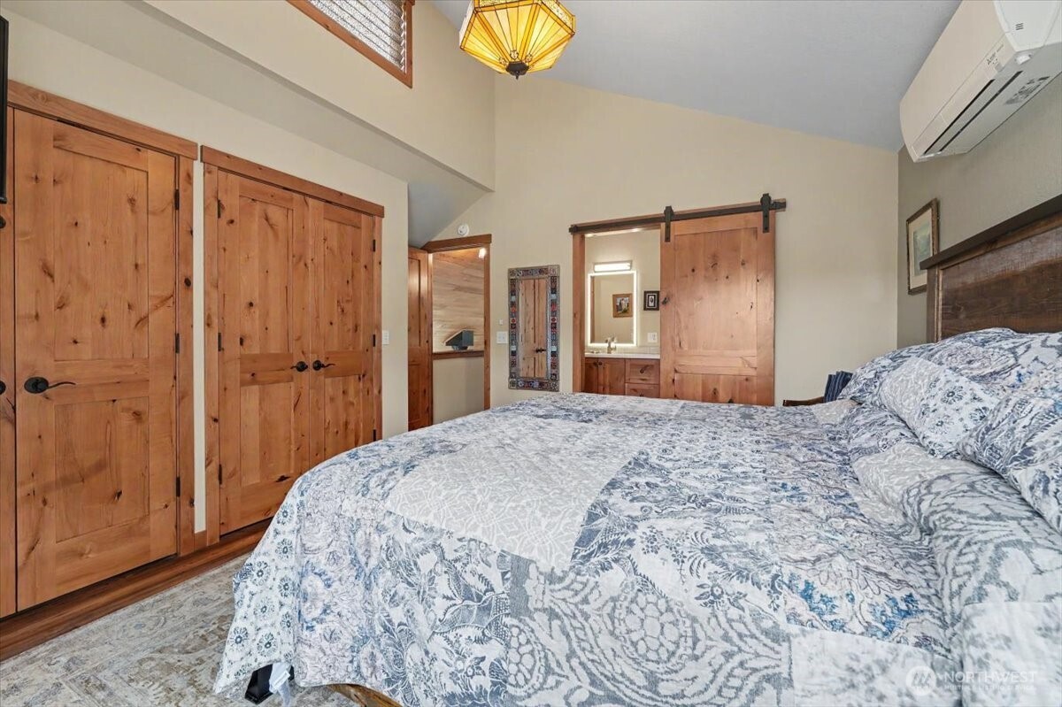 1386 South Lakeshore Road Chelan, WA 98816 - Photo 26 of 40