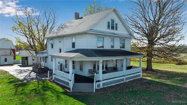 $339,000 | 2328 Main Street, Pembroke, NY 14036