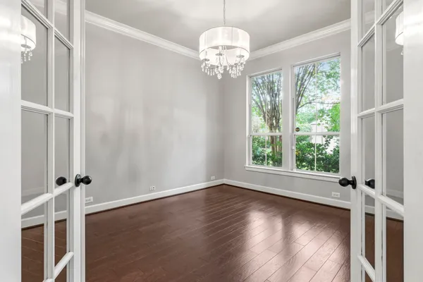 $795,000 | 27 North Arrow Canyon Circle, The Woodlands, TX 77389