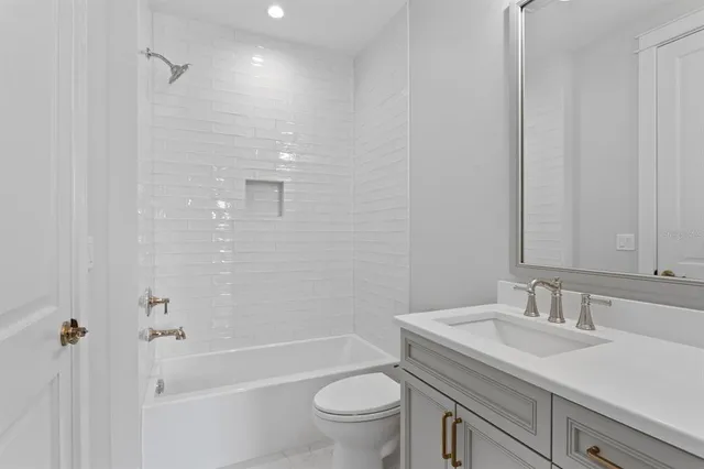 $2,999,000 | 4208 West Vasconia Street, Tampa, FL 33629