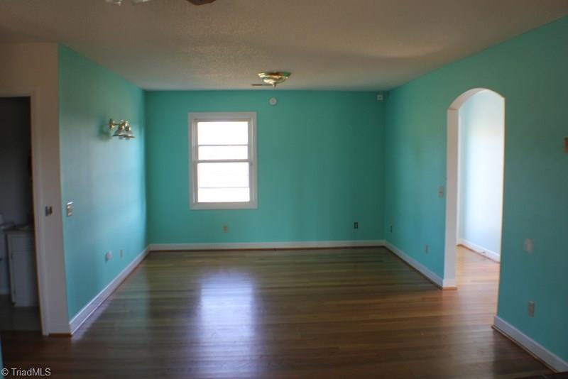 780 Cb Eller School Road Elkin, NC 28621 - Photo 4 of 15 Gallery Image 4