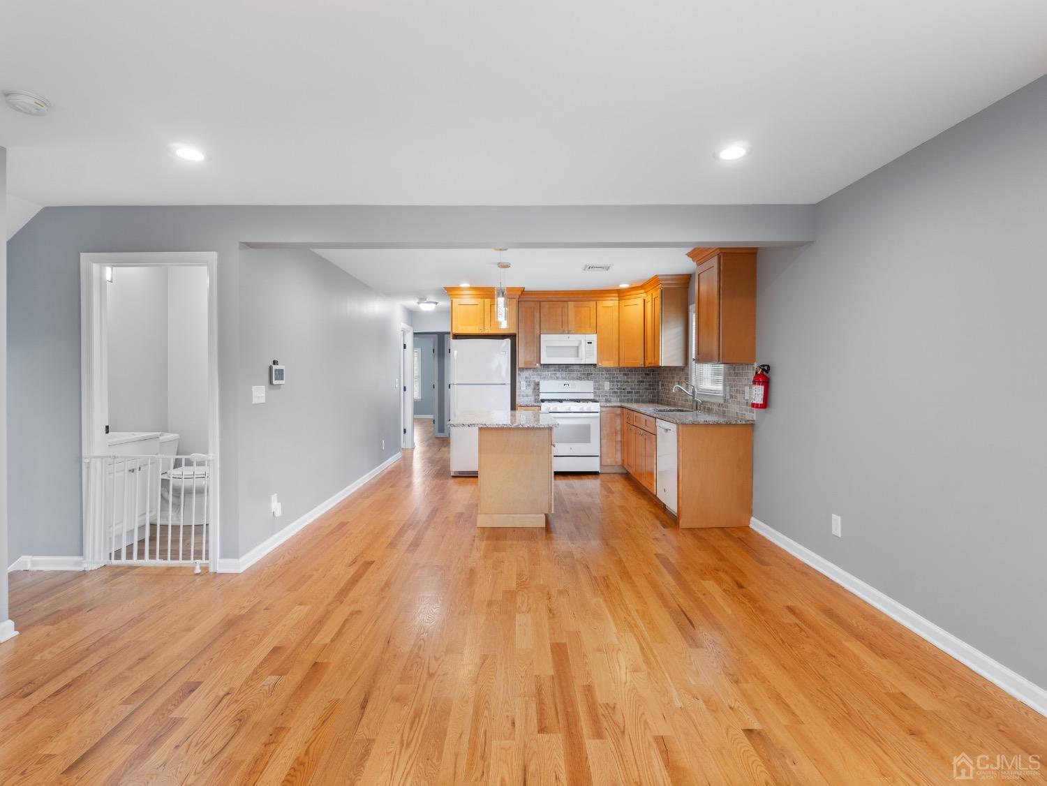 348 1st Street, Unit 2 Dunellen, NJ 08812 - Photo 5 of 22