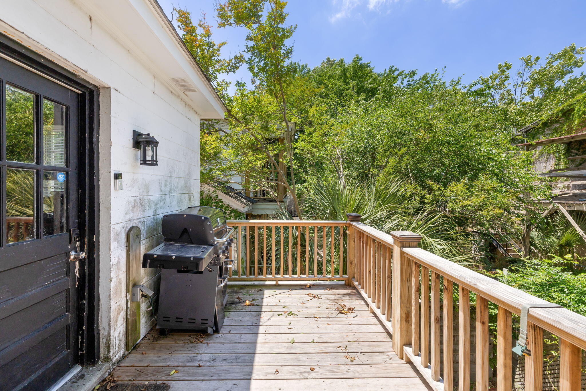 210 Line Street Charleston, SC 29403 - Photo 12 of 28 210 Line St7