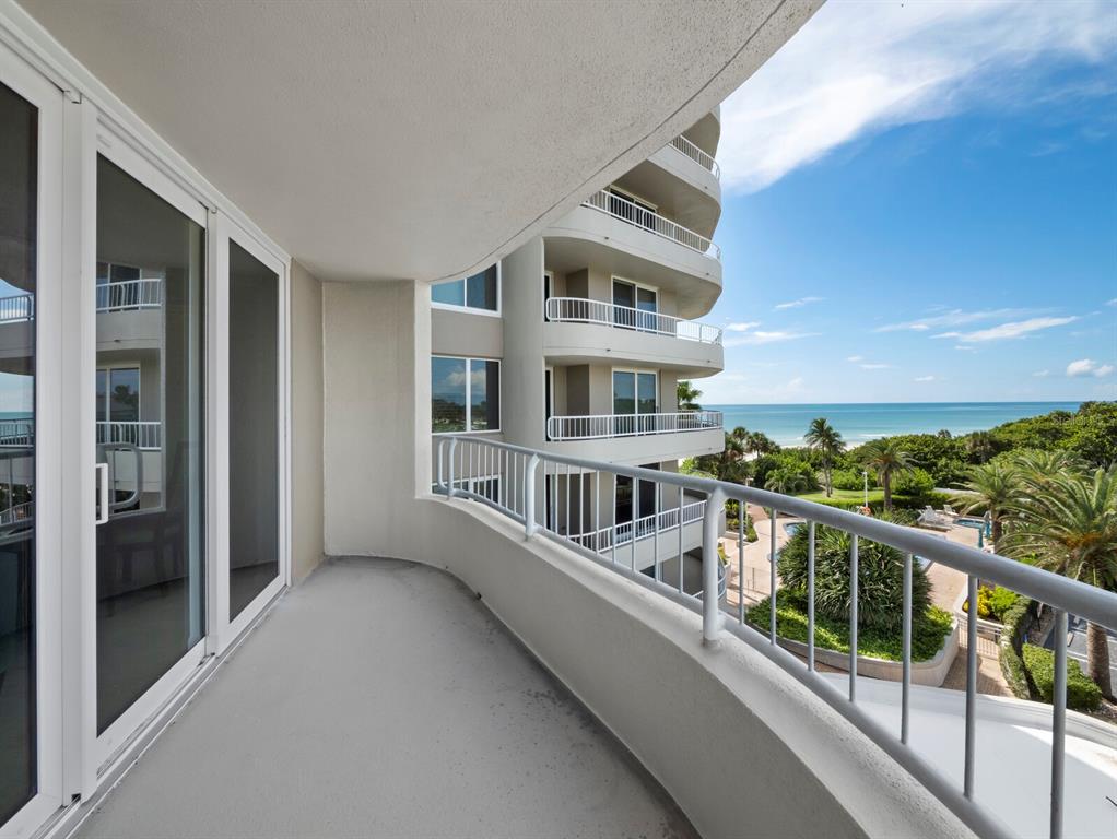 775 Longboat Club Road, Unit 405 Longboat Key, FL 34228 - Photo 6 of 54 Gallery Image 6