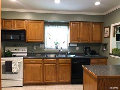 46275 Sugarbush Road Chesterfield, MI 48047 - Photo 4 of 20
