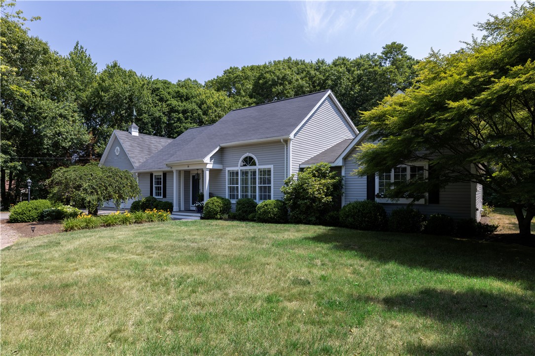 25 Dunns Corner Road Westerly, RI 02891 - Photo 2 of 39